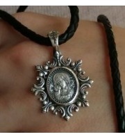  Christian pendant , Orthodox body icon of the Mother of God Tenderness, handmade silver , Orthodox medallion pendant Eleusa